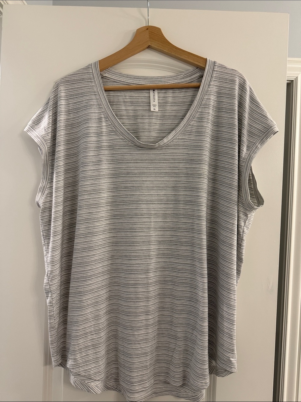 Athleta Light Gray & White Striped V-Neck Short Sleeve Tee